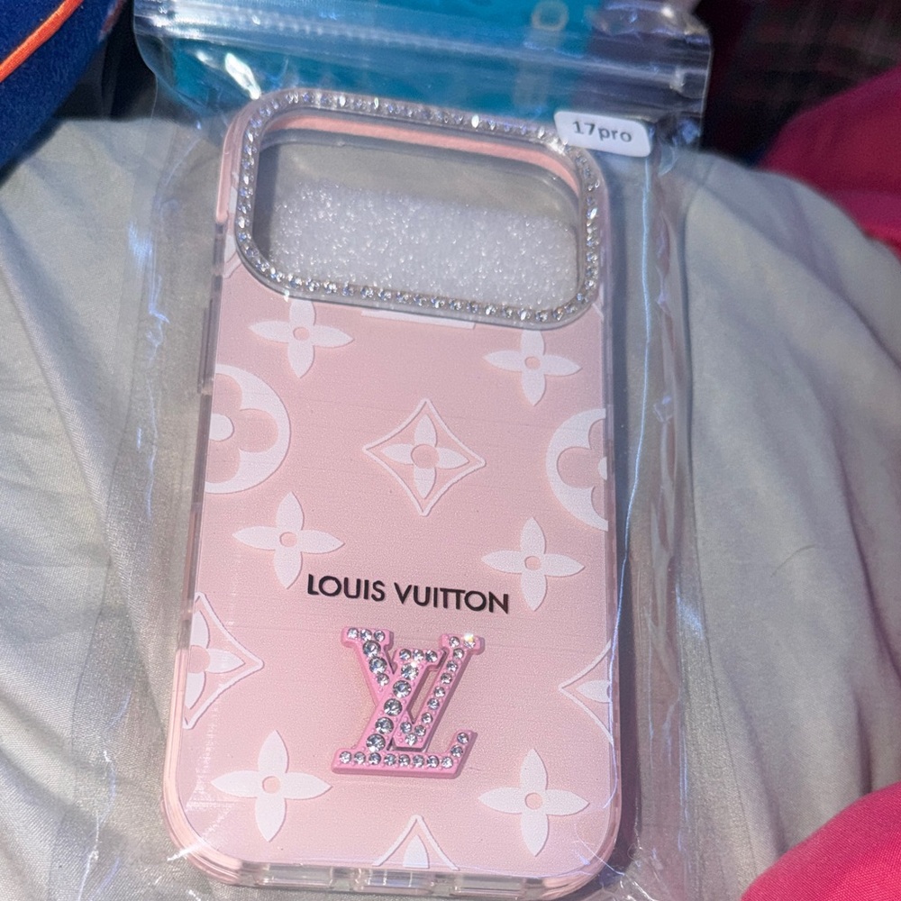 Louis Vuitton Light Pink Monogram Phone Case for IPhone 17 Pro